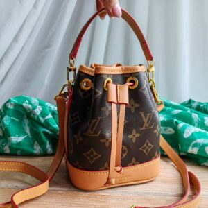 фото Сумка Louis Vuitton W5915