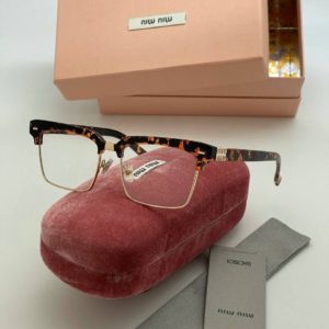 фото Очки Miu Miu W6182