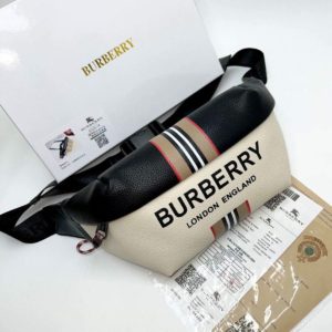 Фото Сумка на пояс Burberry G8431