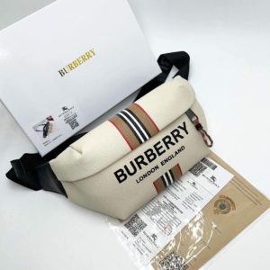 Фото Сумка на пояс Burberry G8430