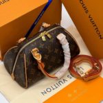 фото Сумка Louis Vuitton W7086