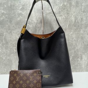 фото Сумка Louis Vuitton W6730