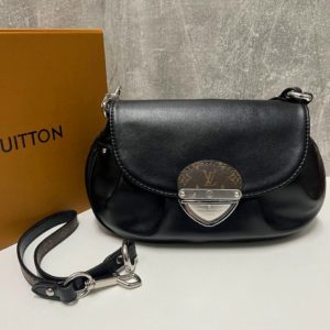 Фото Сумка Louis Vuitton G8830