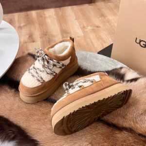 фото Ботинки Ugg W7037