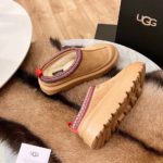 фото Ботинки Ugg W7062