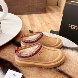 фото Ботинки Ugg W7062