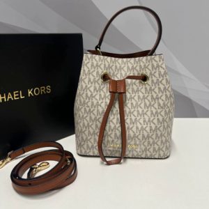 фото Сумка Michael Kors W7578