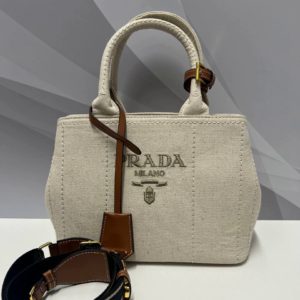 фото Сумка Prada W7588