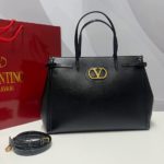 фото Сумка Valentino W7630