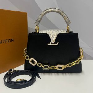 фото Сумка Louis Vuitton W7689