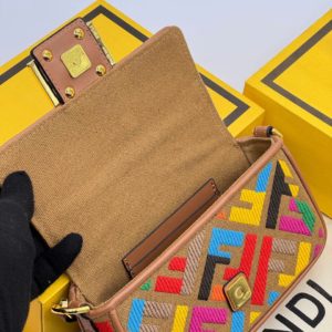 фото Сумка Fendi W7792
