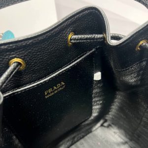 фото Сумка Prada W7990