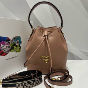 фото Сумка Prada W7991