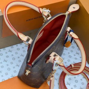 фото Сумка Louis Vuitton W8103
